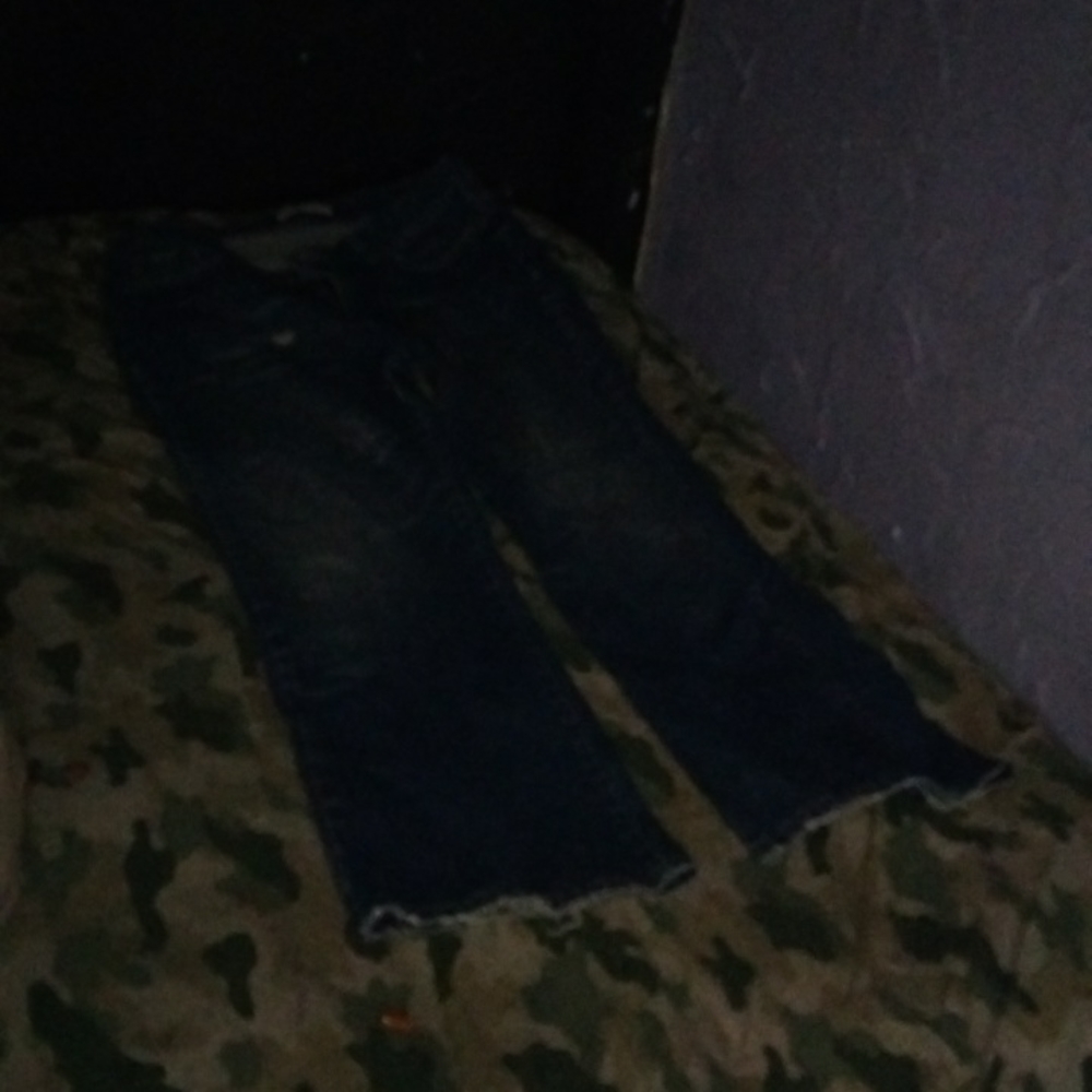 A pair of nice jeans
